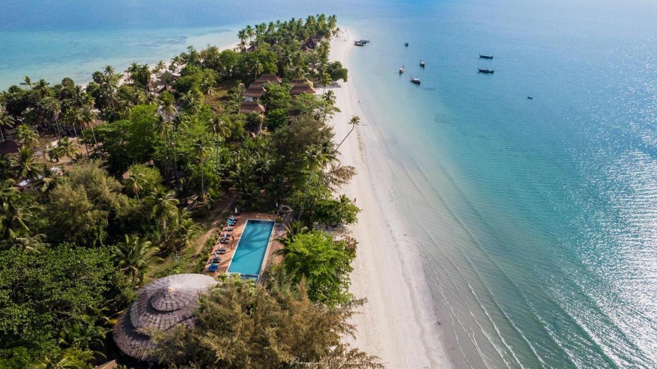 Pawapi Beach Resort Ko Mook Bagian luar foto